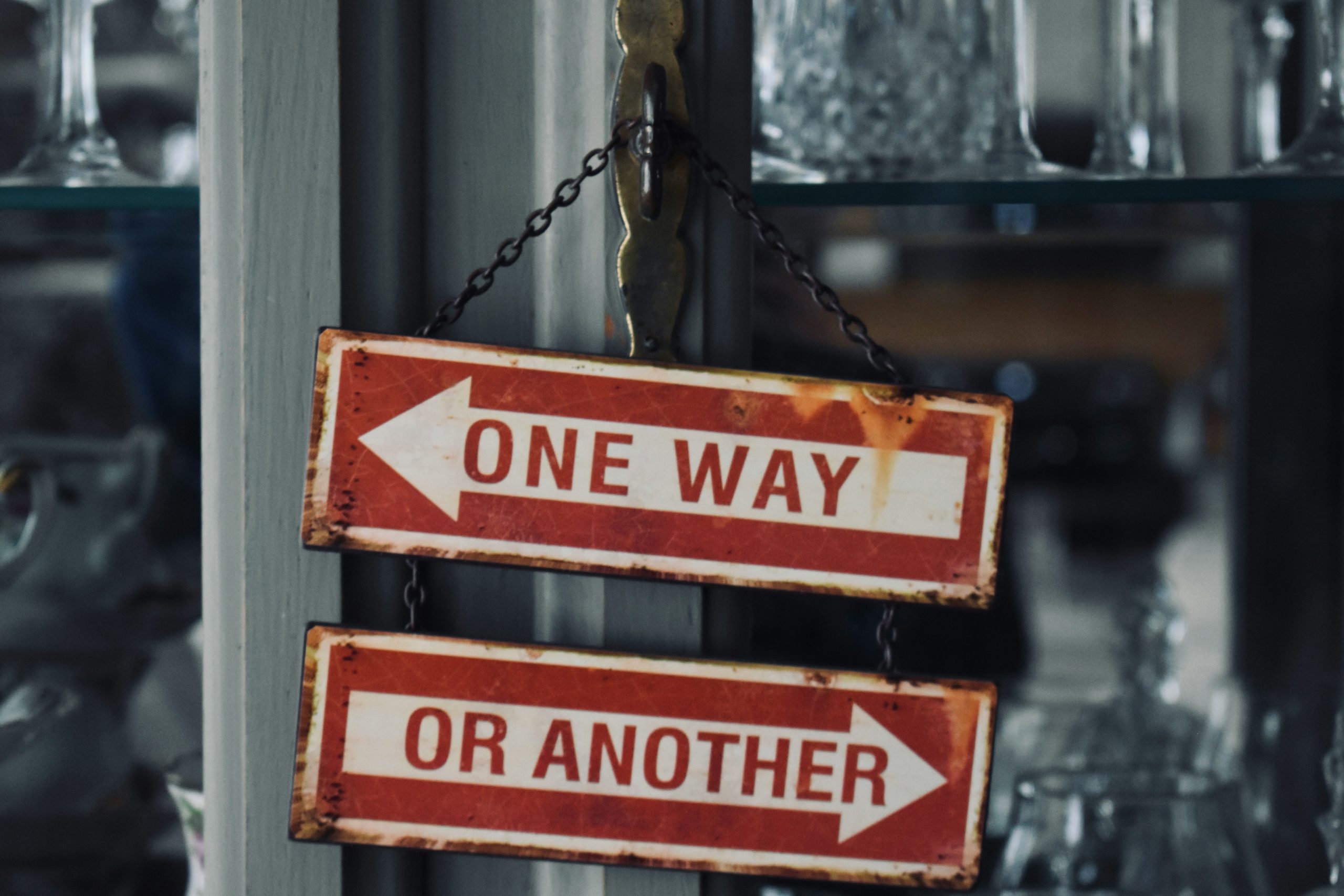 Mortgage Adviser vs Mortgage Broker: Is There Actually a Difference?
