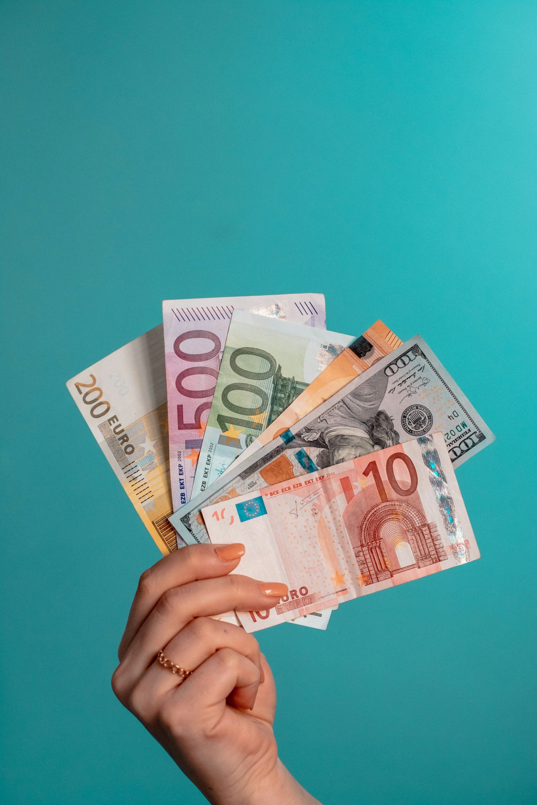 Can You Get a UK Mortgage With Foreign Income?